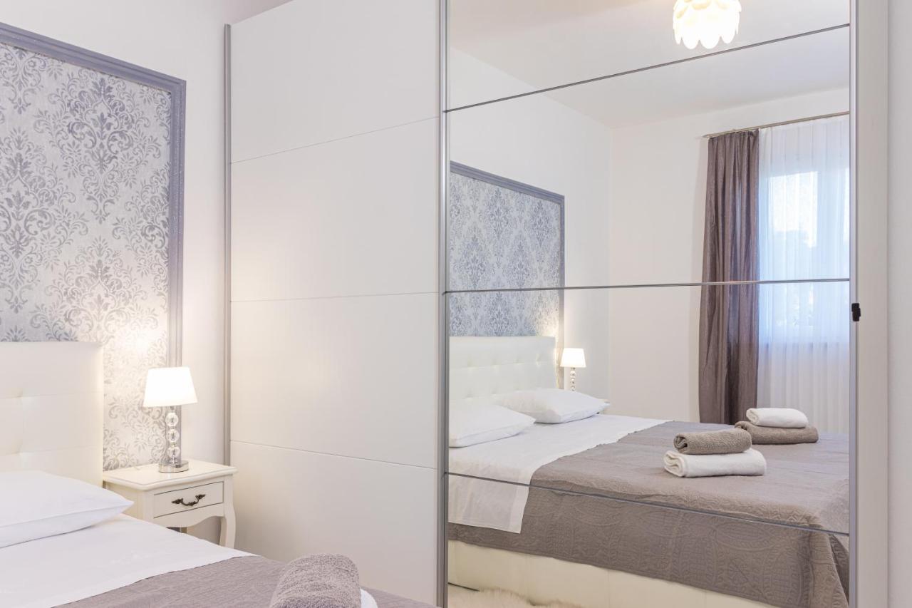 Three Waves Apartment New Pula Exterior photo